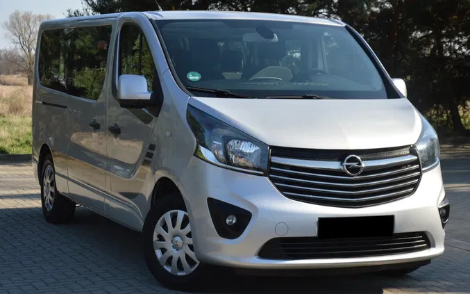 opel Opel Vivaro cena 67900 przebieg: 213000, rok produkcji 2015 z Legnica